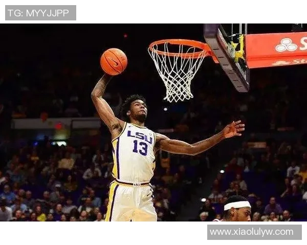 塔里伊森如何在NBA赛场上崭露头角成为新星球员的成长之路